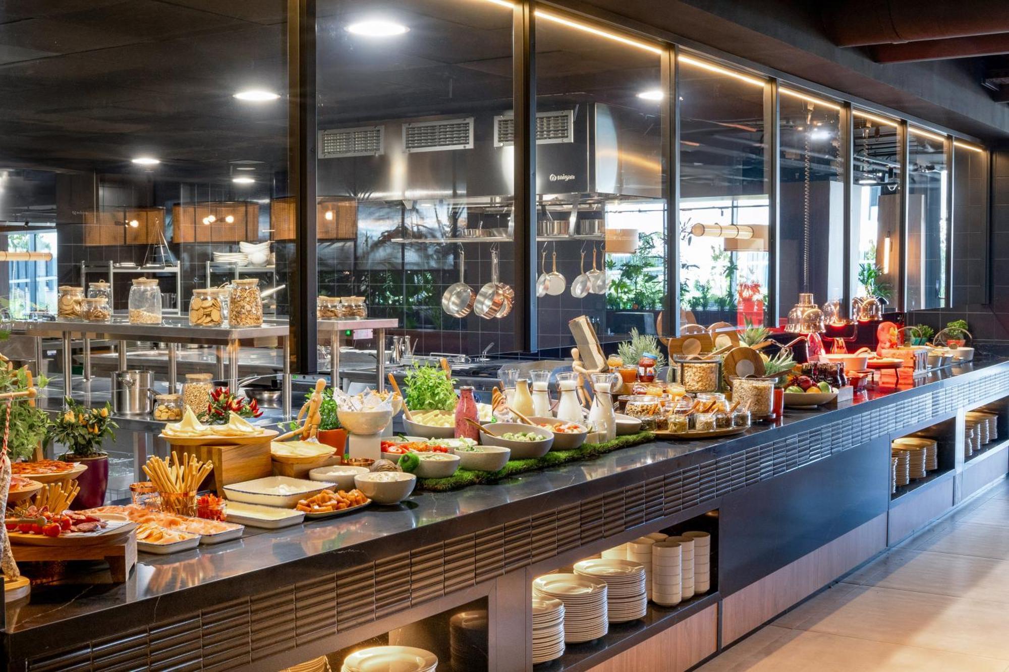 Innside By Melia Madrid Valdebebas Esterno foto